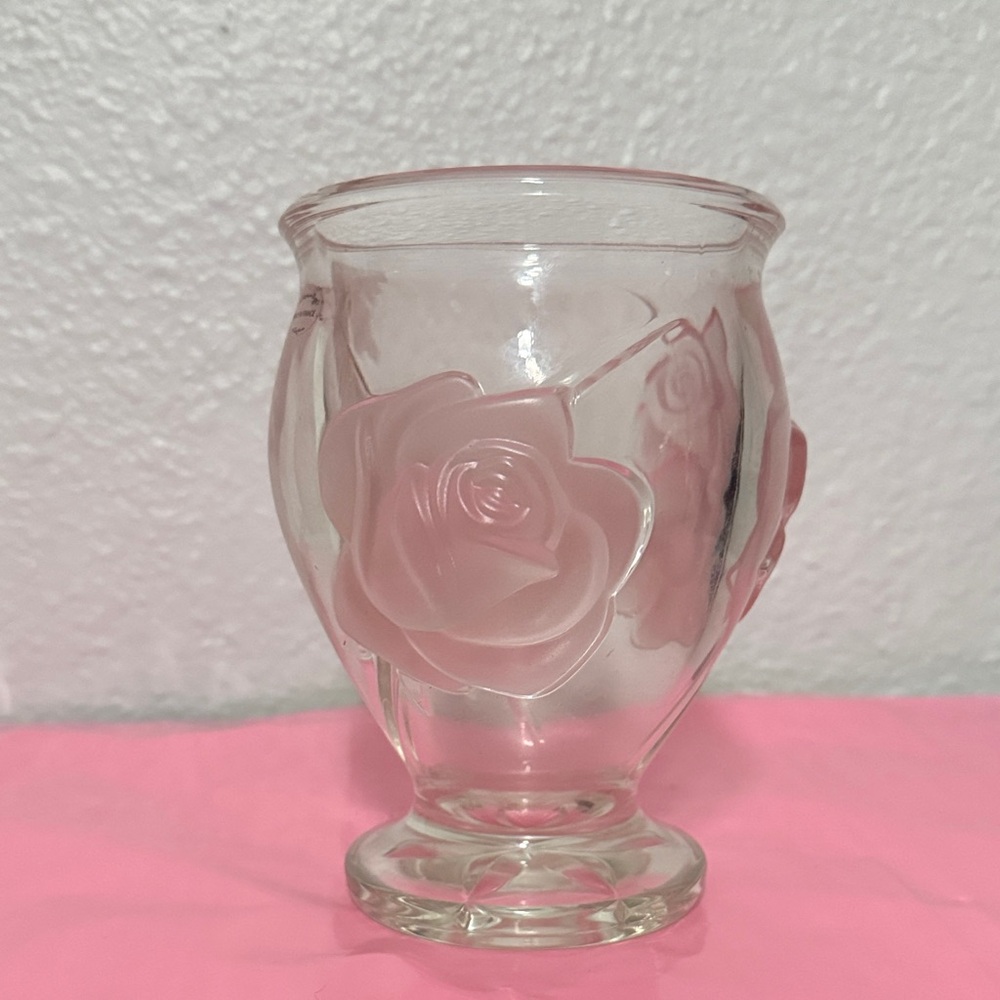 Teleflora Glass Heavy Vase Raised Puff Frosted Pink Roses Lead Crystal